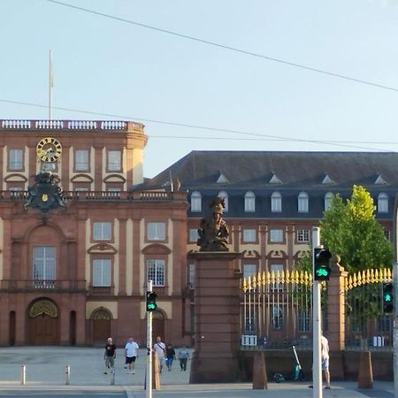 Denkmalschutz Stadthaus Zimmer 1 Im Mannheim Quadrat Esterno foto